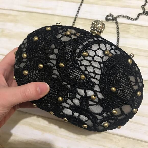 Darling Vintage Hard Shell Oval Black Lace Rhinestone Clasp Chain‎ Evening Bag - Picture 4 of 9